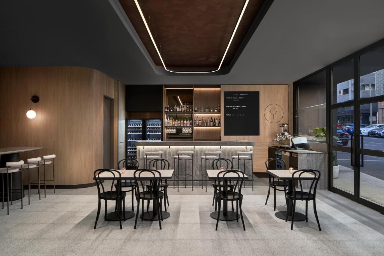 Courtyard By Marriott Melbourne Flagstaff Gardens Hotel Buitenkant foto